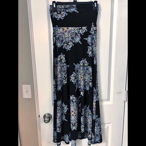Lularoe Medallion Maxi